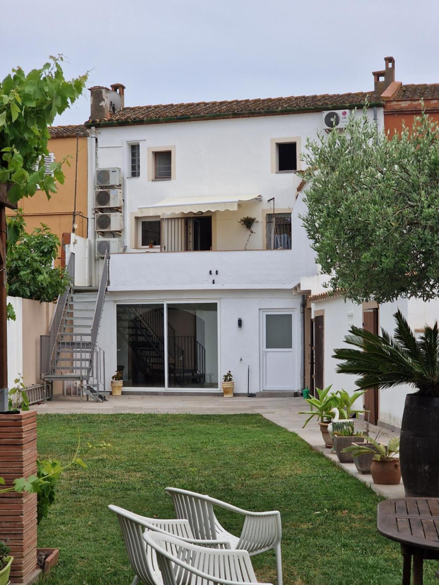 Newly Renovated Large Villa With Garden Castello  D'Empuries Exterior photo